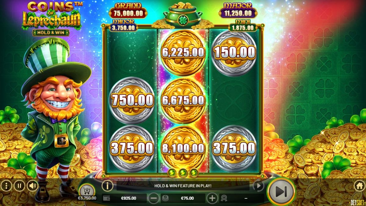 250_coinsofleprechaun-holdandwin-min